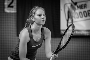 Ausschnitte 2093 - Holmer Infoor Cup